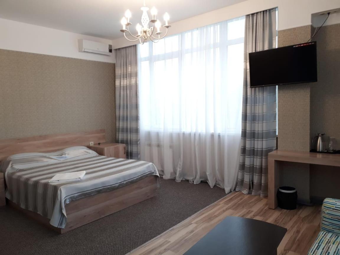 Artastana Hotel Luaran gambar